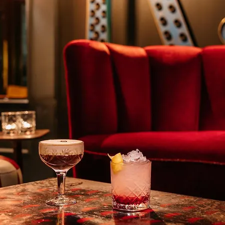 Ruby Lucy Hotel London By Ihg-3